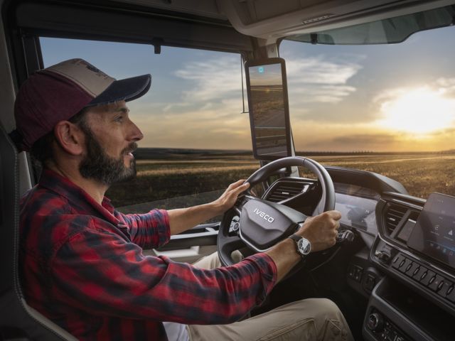 IVECO S-eWay Artic