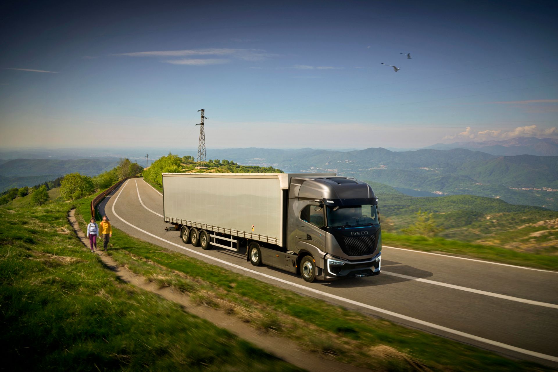 IVECO S-eWay Artic