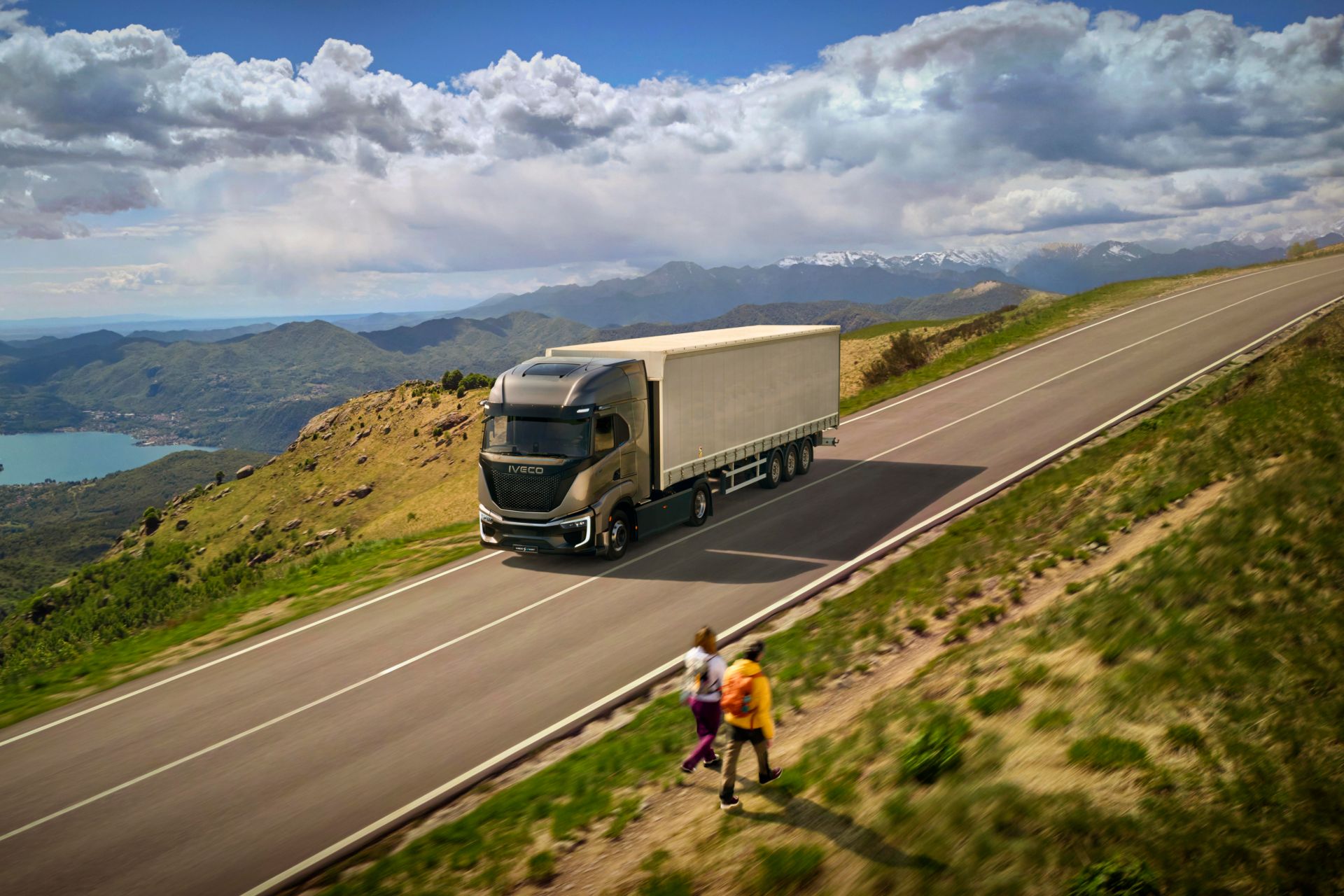 IVECO S-eWay Artic